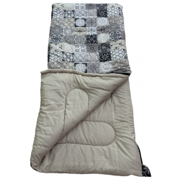 Quest Columbia 200x100cm Sleeping Bag With Pillow Case